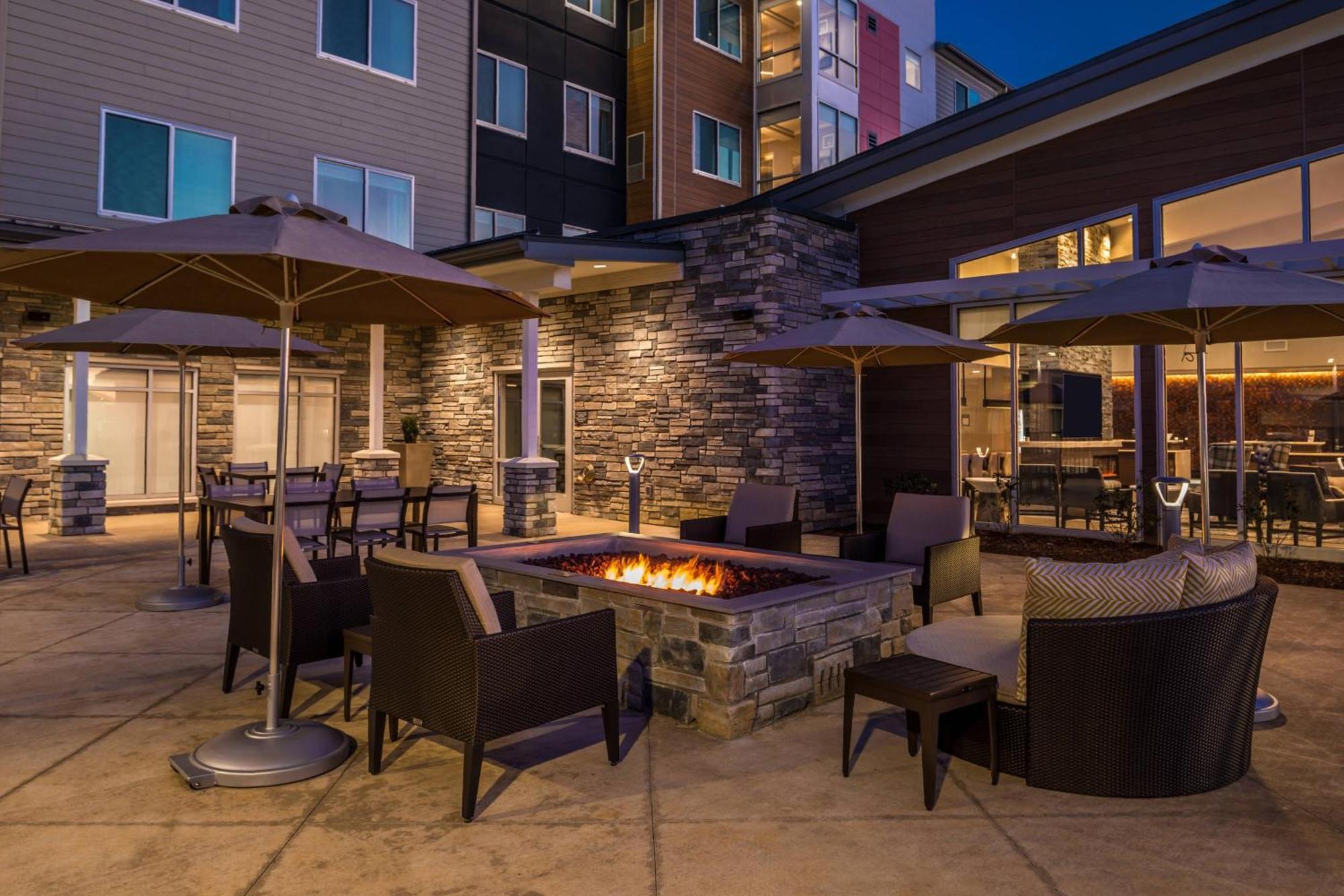Residence Inn By Marriott Charlotte Steele Creek מראה חיצוני תמונה